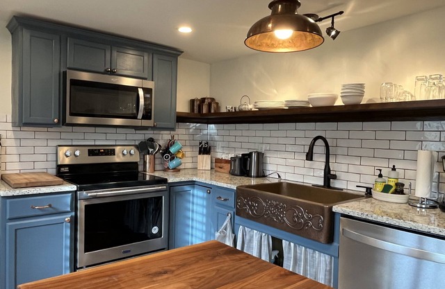 Entire Historic Home (Renovated) with Private Yard