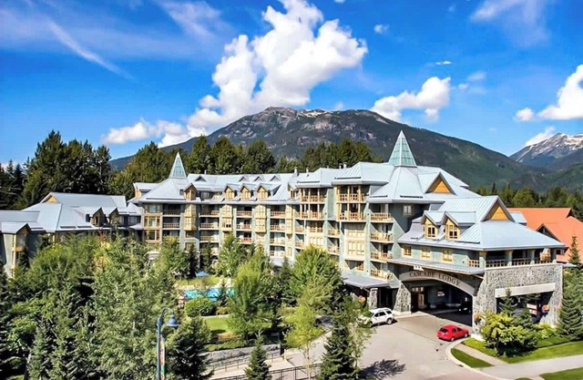 Entire Studio in Whistler Village Resort - Unit 417