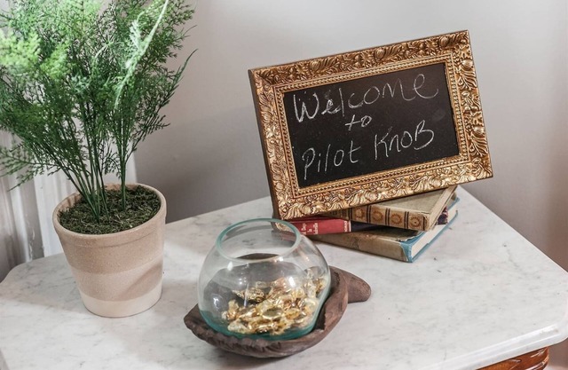 Estate of Grace | Private Pool | Lakeview