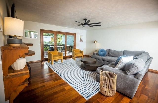 Eureka House-Hot Tub-Game Room-2 Mi to Downtown