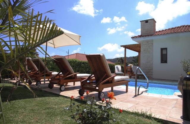 Eve Pissouri Veriko Villa