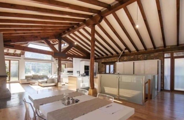 Exceptional chalet close to Cabárceno