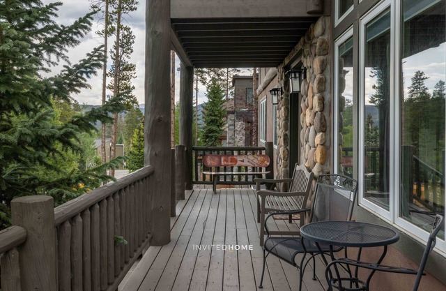 Exceptional Luxury Home by InvitedHome | Peak 8, Hot Tub, Hike In/Out