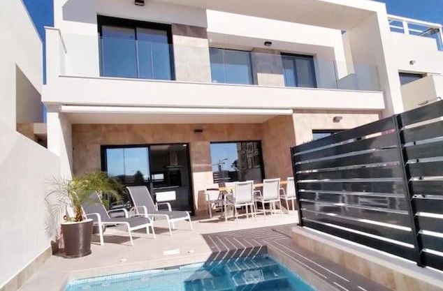 Exclusive modern Villa with private pool