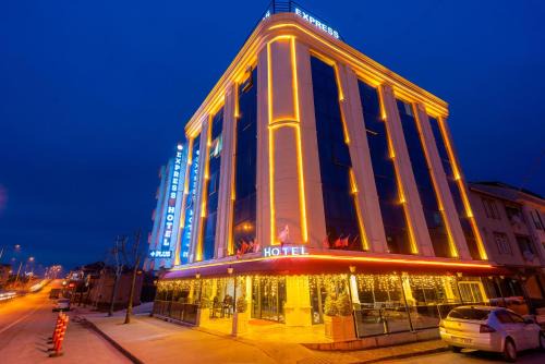 Express Plus Hotel