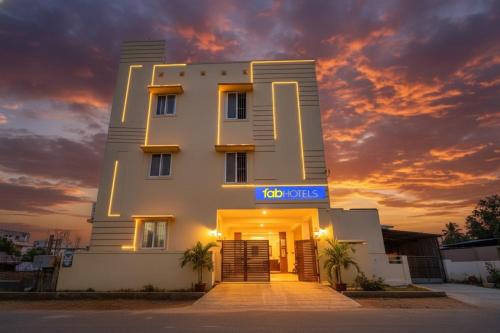 FabExpress Aarudras Residency - Nr Coimbatore Airport
