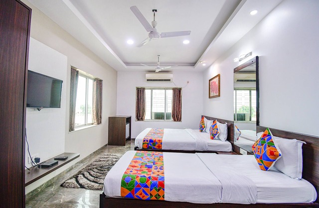 Fabhotel Rani Tower