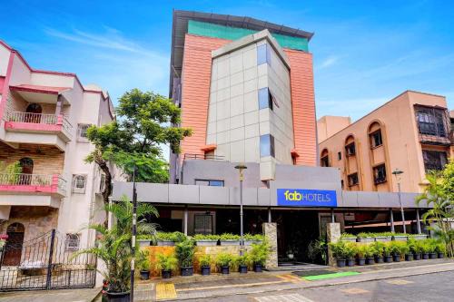 FabHotel Ratna Regency