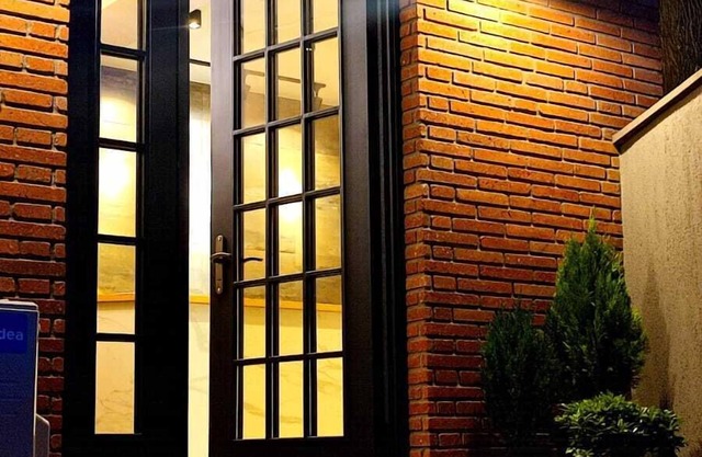 Falcon Boutique Hotel