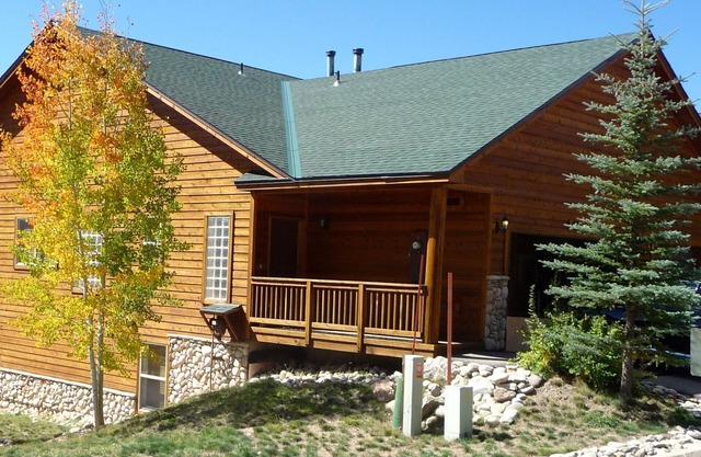 Family Friendly 3 Bedroom, 3 Bath, Mt. Home, Close To 6 World Famous Ski Areas