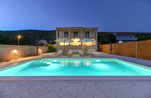 Family friendly house with a swimming pool Vrana, Biograd (K-21828)