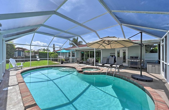 Family-Friendly Palm River Estates House!