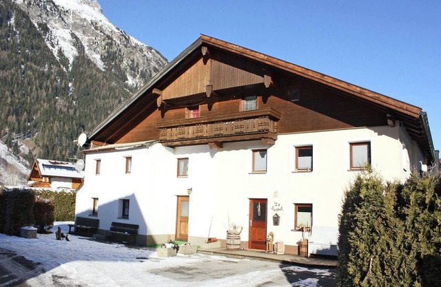 Farmhouse in Ötztal near Ski Areas