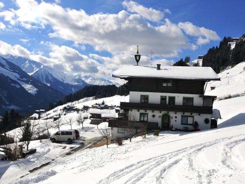 Farmhouse in Hollersbach near Ski Slopes