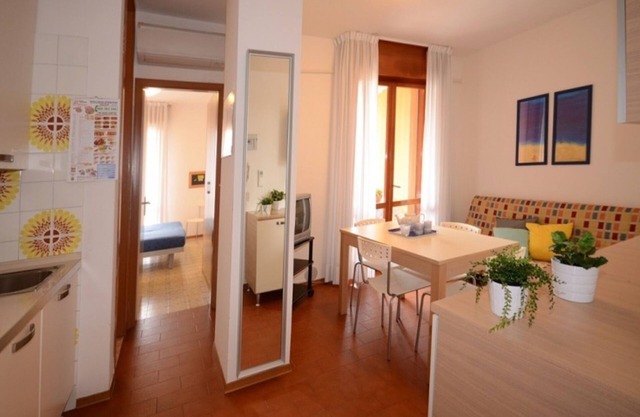 Feel the sea breeze from your retreat