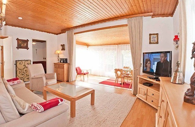 Ferienhaus 05-e mit Wintergarten und Südterrasse - Ferienhäuser im Feriendorf Weissensee im Allgäu