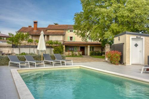 Ferienhaus Ladonja in Krmed