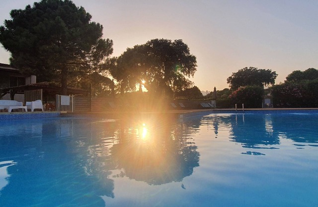 Fiori Di Cala Rossa T3 apartment in a hotel residence in southern Corsica