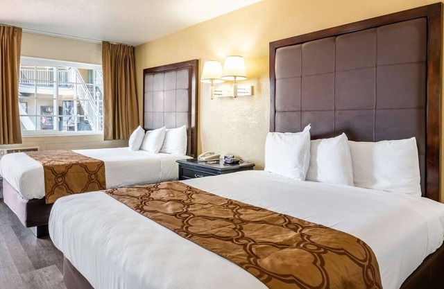 Flagstaff Retreat | Three Relaxing Rooms Perfect For Family Stay | Free Parking