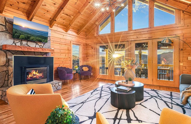 Foliage Views! Hot Tub, Game Room, Movie Theater, Fire Pit