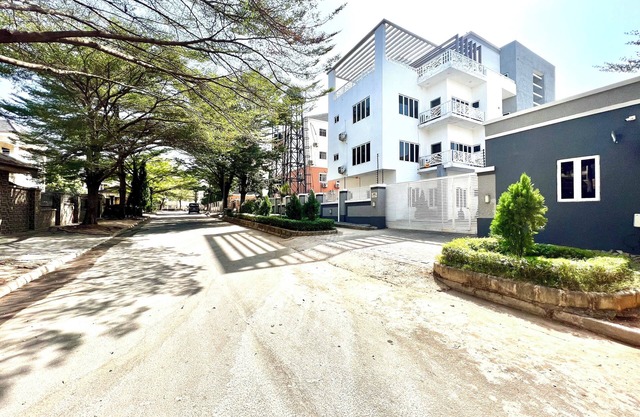 FURNISHED APARTMENTS