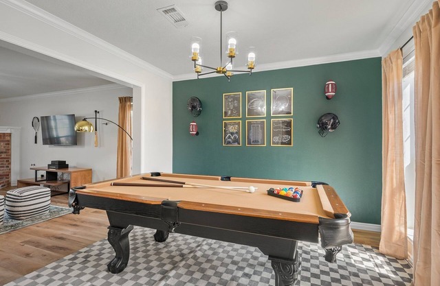 Game Day Ready - Pool Table - BBQ - Popcorn Bar