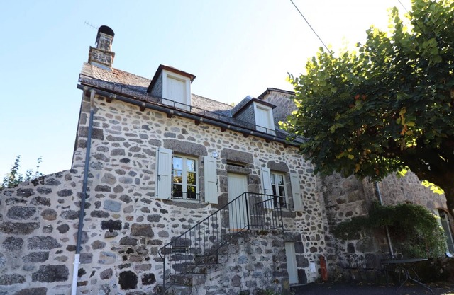 Gite Fontanges, 2 bedrooms, 5 persons