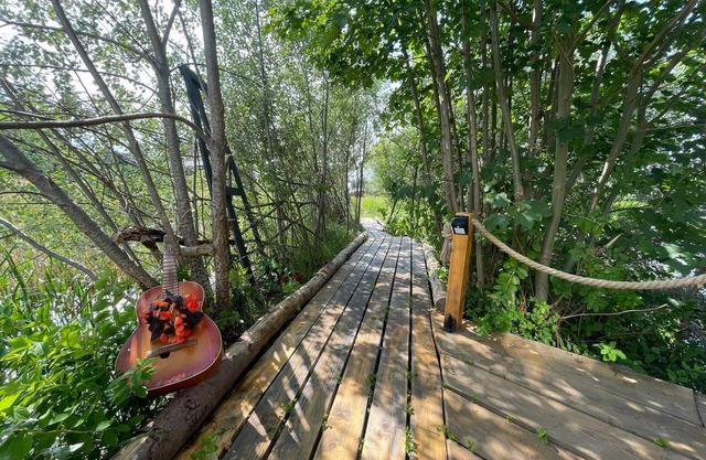 Glamping Jedlova Sleeps 6 With Deck