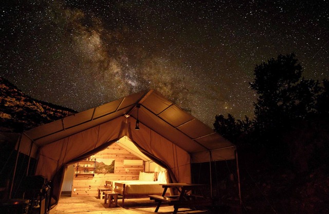 Glamping Tent 10 Near Zion & Bryce w/Private Bath
