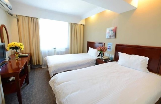 GreenTree Inn Xi'an Bell and Drum Tower Food Street Ancient City Wall Ximen Express Hotel