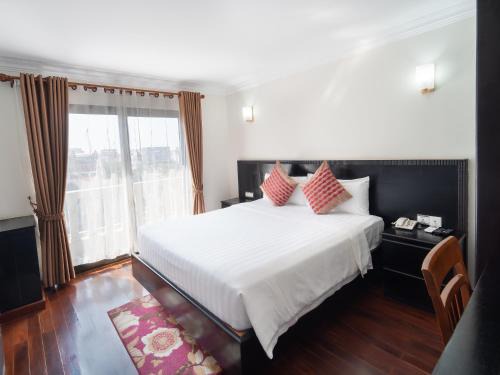 Haiven Hotel & Restaurant