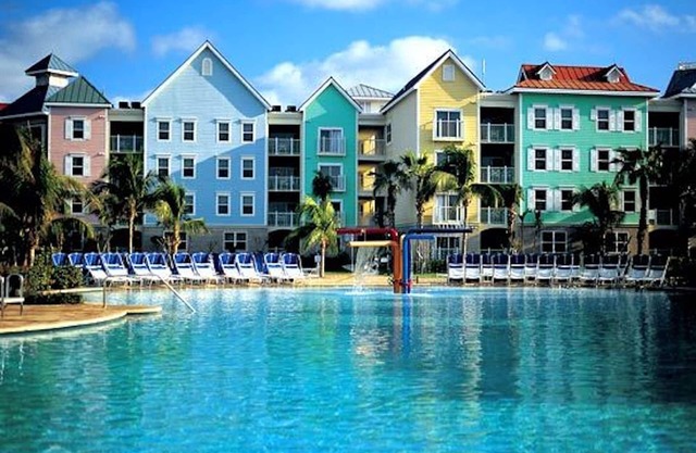 Harborside Resort Atlantis-2 Bedroom Deluxe Villa-Atlantis Wristbands Included