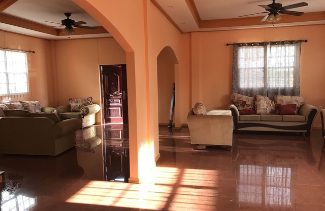 Hardy Vacation Rental