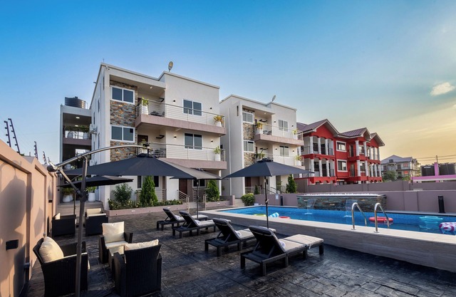 HAVEN 2: Stylish 2BR with premium finishes, custom décor & stunning views.