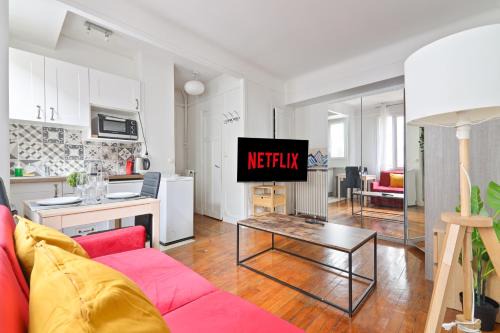 Heart of Paris - Studio - 2P - Invalides Free Netflix