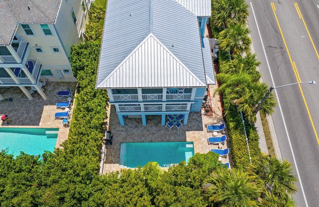 Heated Pool, Elevator, Game Room & Ocean Decks