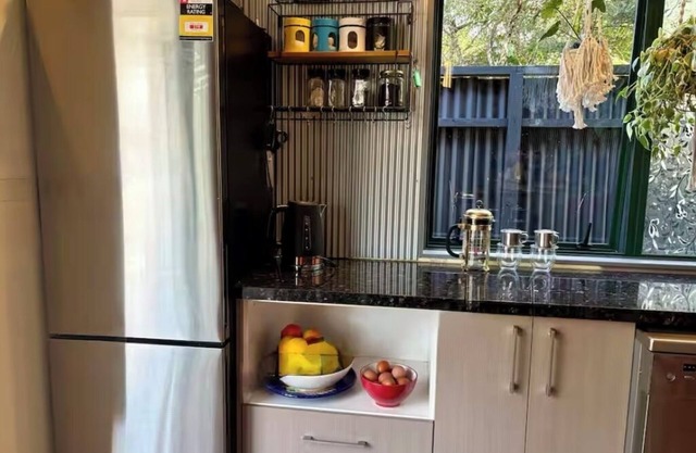 Hill View Havenn*FREE WIFI*FIRE*SPA*nClose To Beaches & Cafes