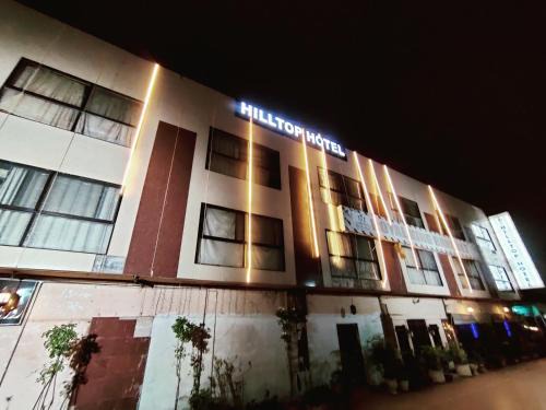 Hilltop Totel
