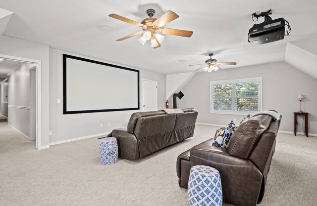 Hobbs Mill | Ski Lodge | Theater | Games | Dogs OK