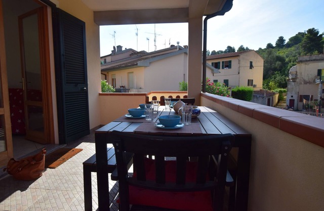 Holiday Apartment Ciliegio, Marina di Campo convenient for the beach and center.