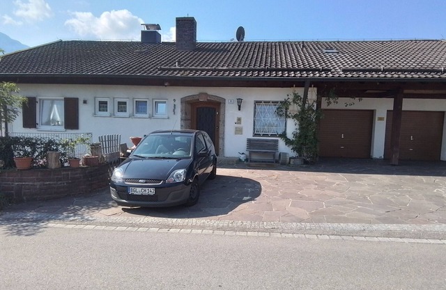 Holiday Apartment 'Auszeit' with Mountain View, Shared Garden and Wi-Fi
