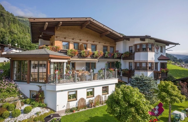 Holiday apartment Gmünd for 1 - 4 persons with 2 bedrooms - Holiday apartment