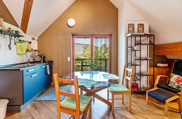 Holiday Apartment Rose with Mountain View, Shared Terrace and Wi-Fi