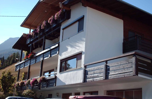 Holiday apartment with large terrace in the Stubaital