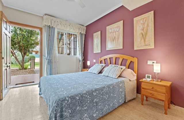 Holiday Home 'casa en la playa con piscina y terraza Marcin'