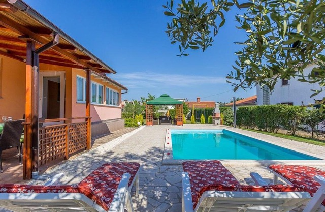 Holiday Home Majoli