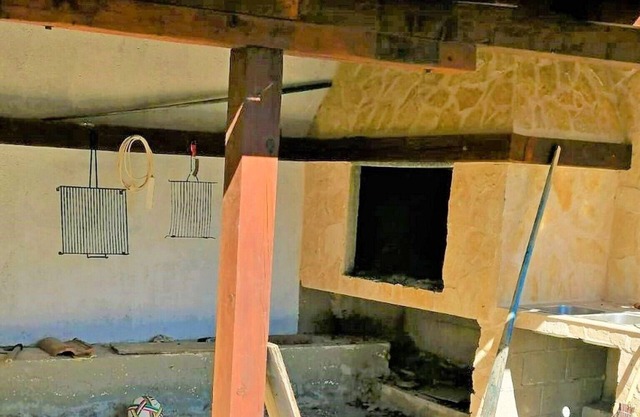 Holiday home Slobodan, (16274), Žirje, hr