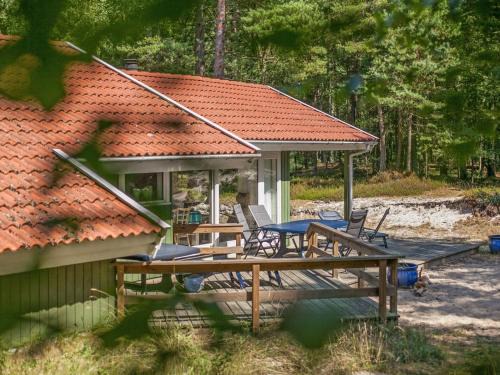 Holiday Home Sylvia - 900m from the sea by Interhome