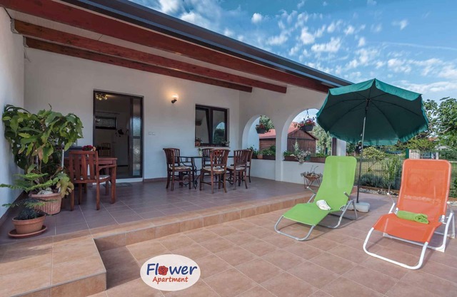 Holiday home with large terrace and air conditioning