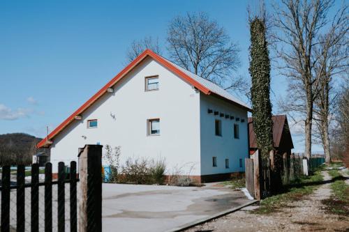 Holiday house with a swimming pool Gospic, Velebit - 21753